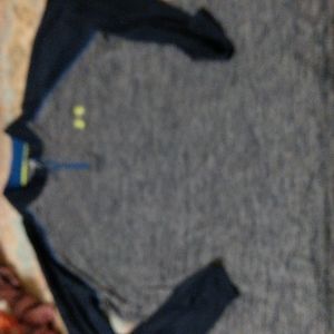 Mens Under Armour long sleeve quarter zip Pullover XL